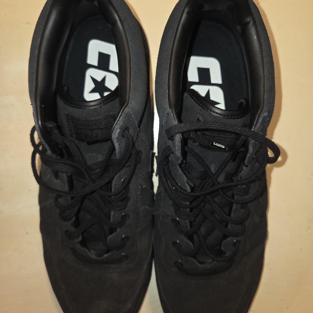 Converse Men's Classic Black Sneakers